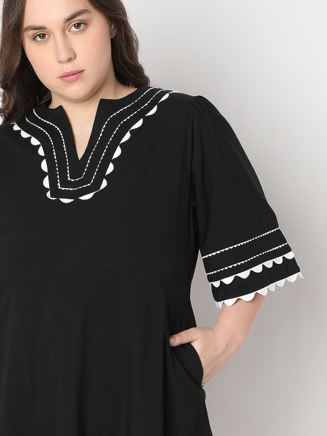 Curve Black Printed Shift Dress