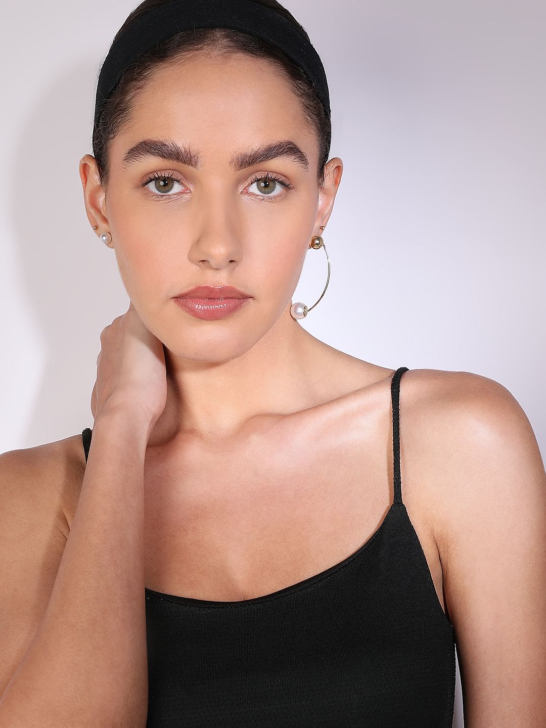 Gold Pearl Curved Earring