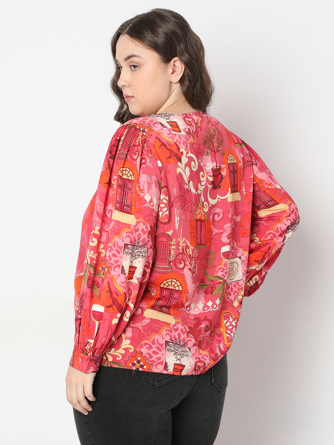 Curve Red Printed Top