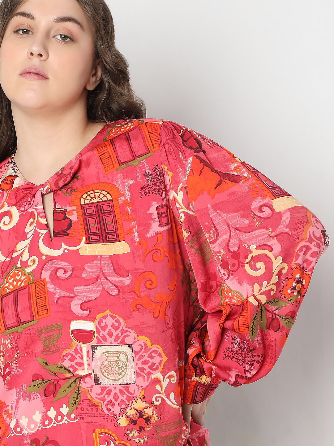 Curve Red Printed Top