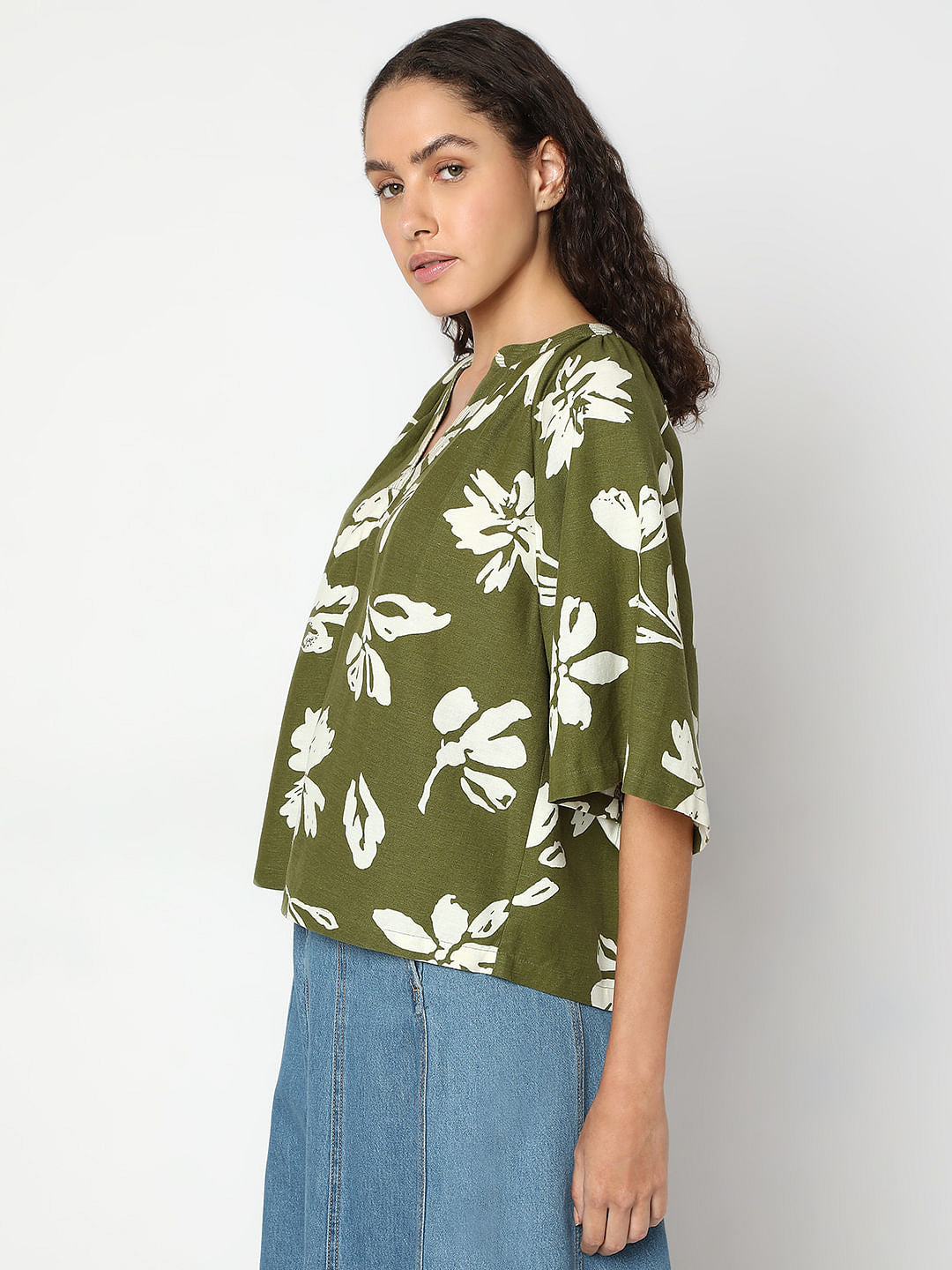Green Floral Relaxed Sleeves Top