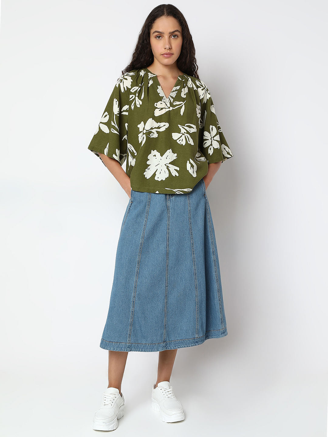 Green Floral Relaxed Sleeves Top