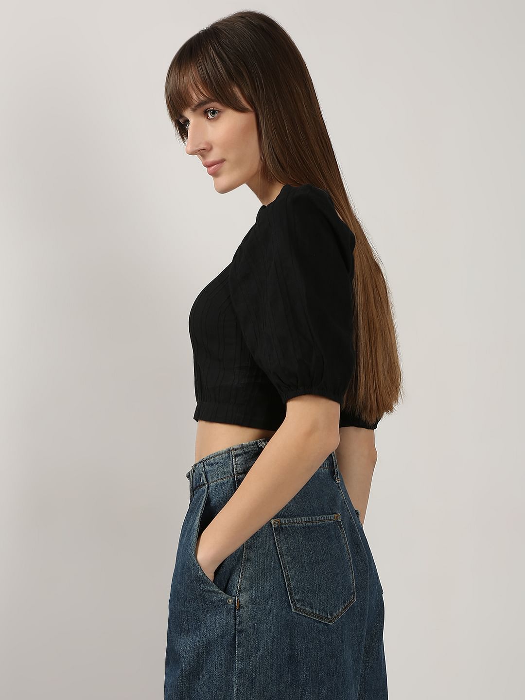 Black Fitted Crop Top