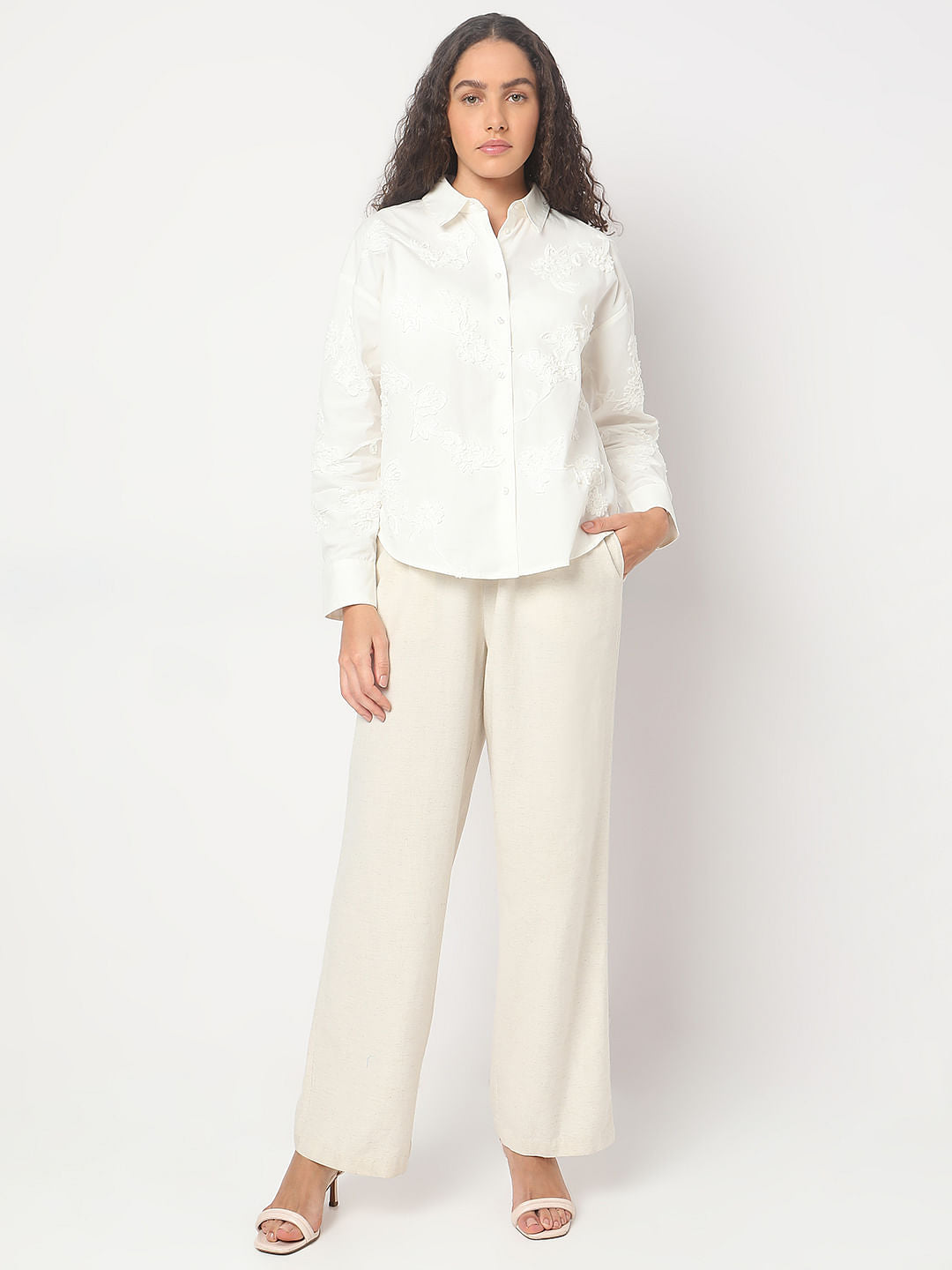 White Floral Appliqu Shirt