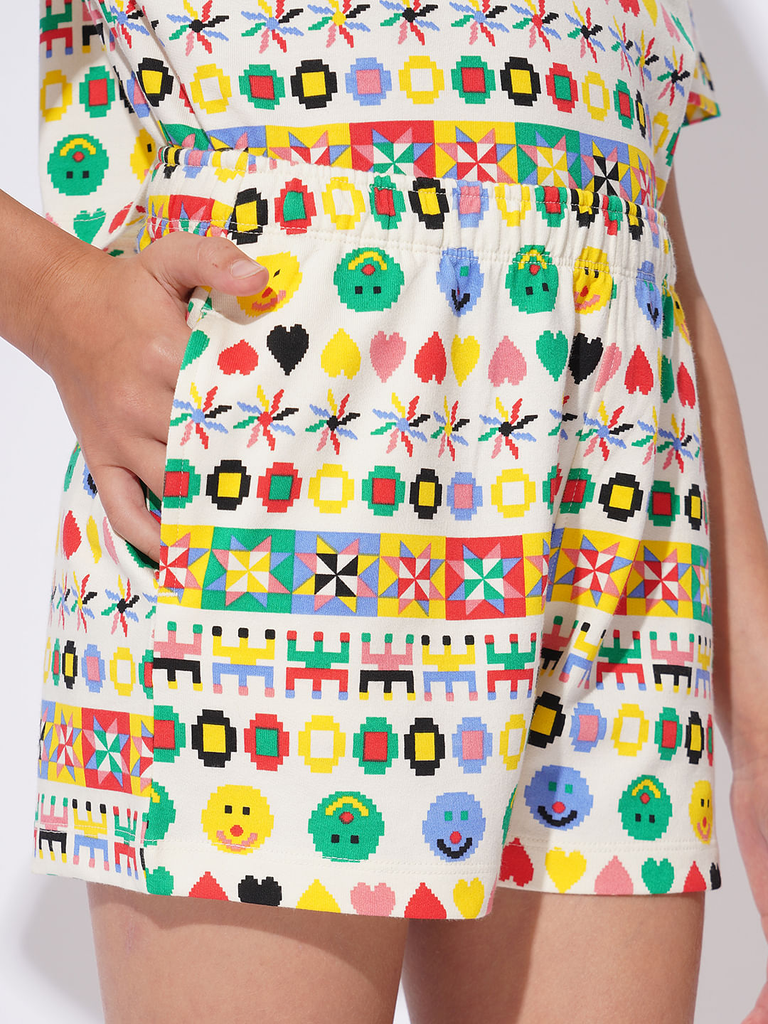 Girls White Printed Co-Ord Set Shorts