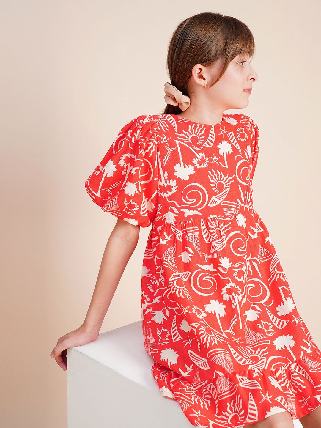 Girls Coral Puff Sleeves Printed Dress