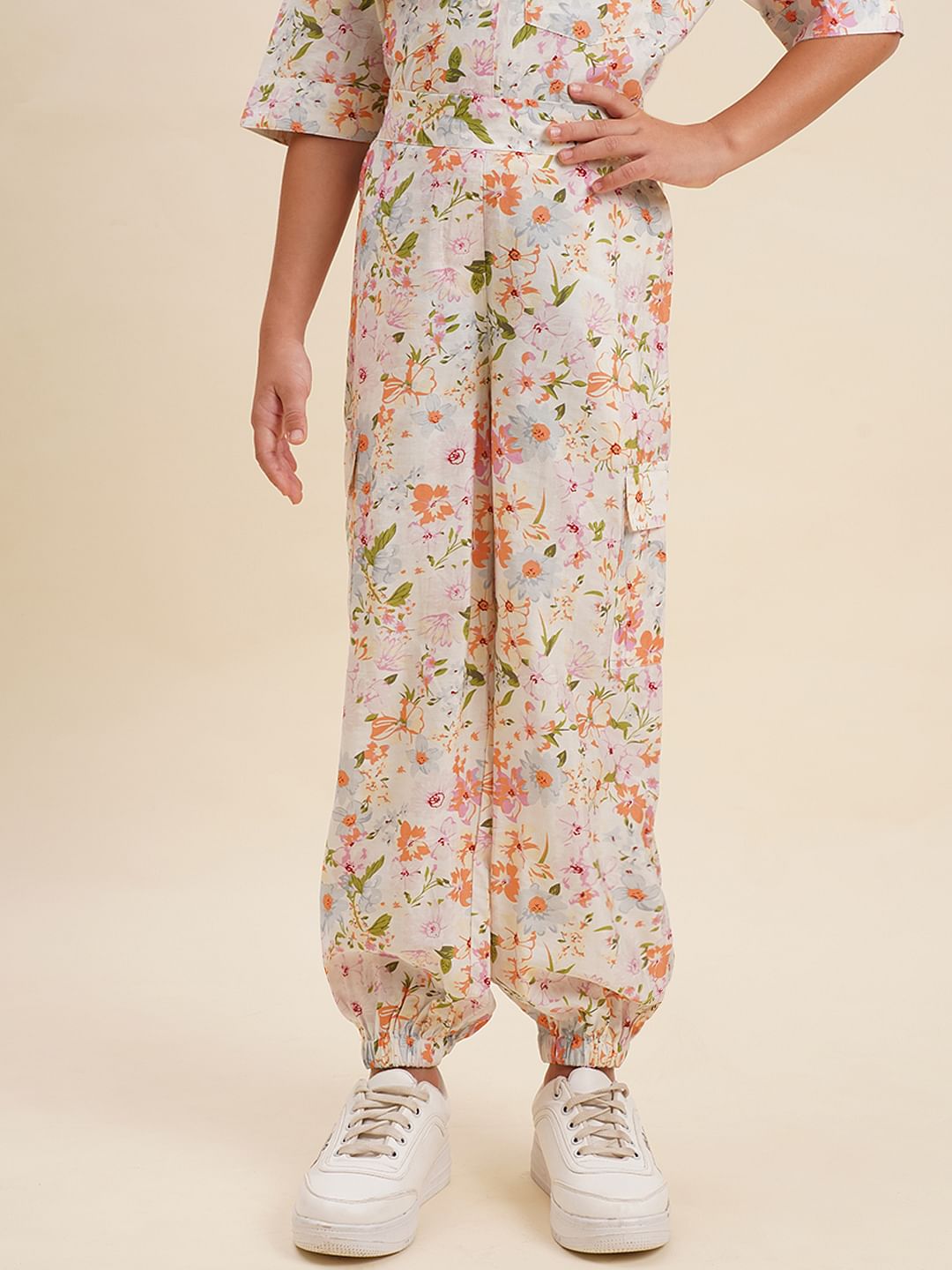 Girls White Floral Co-Ord Set Joggers