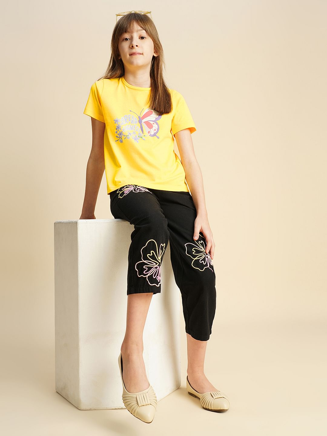 Girls Yellow Graphic Print T-Shirt
