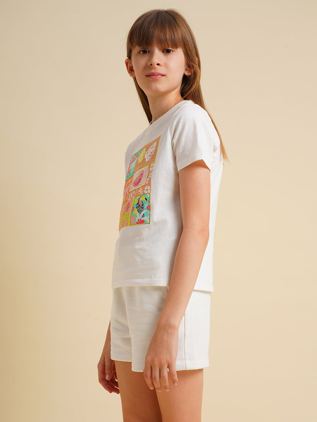 Girls White Printed Cotton T-shirt