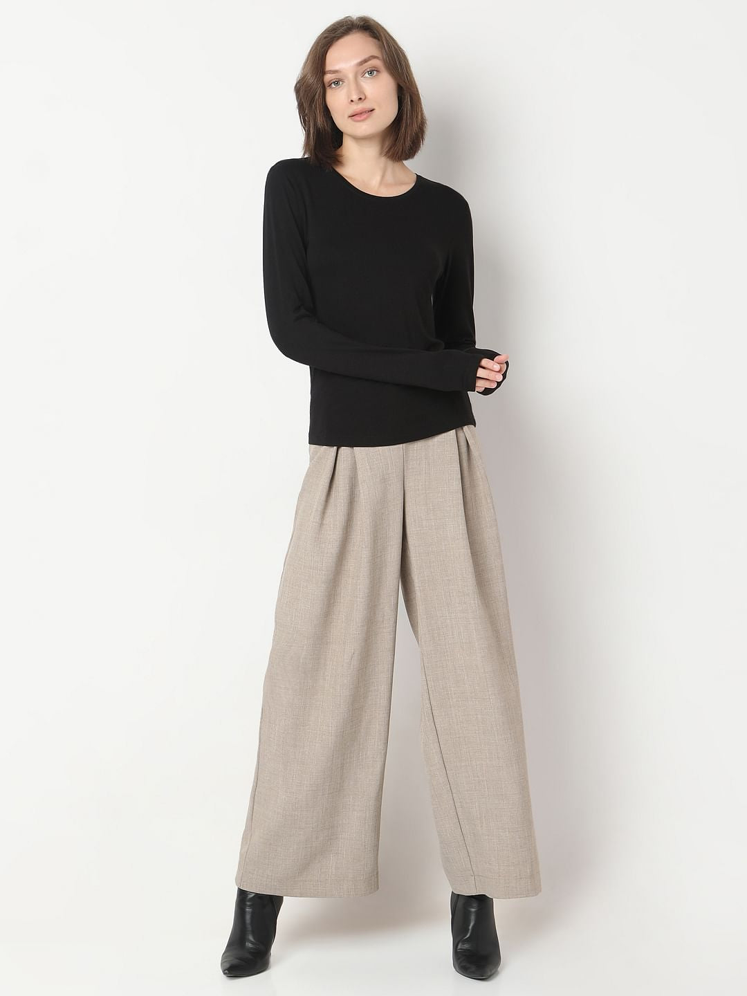 Black O-Neck Top