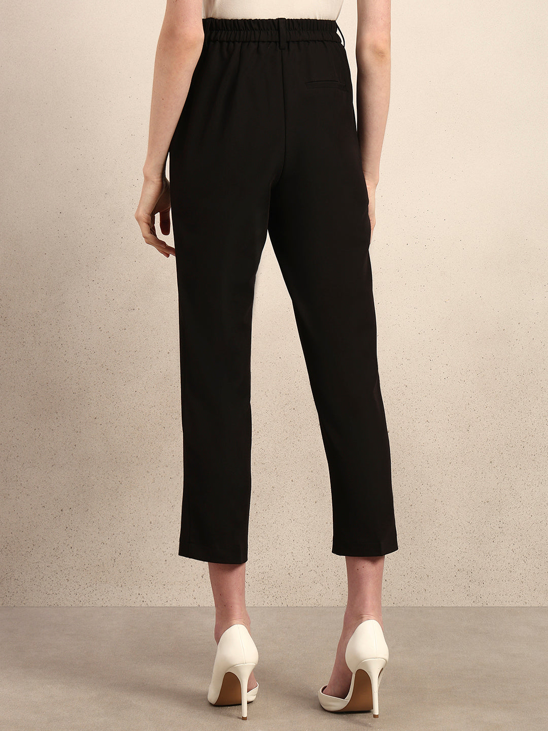 Cropped Slim Fit Tailored Pants