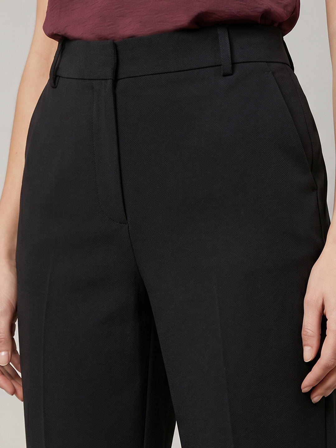 Cropped Slim Fit Tailored Pants