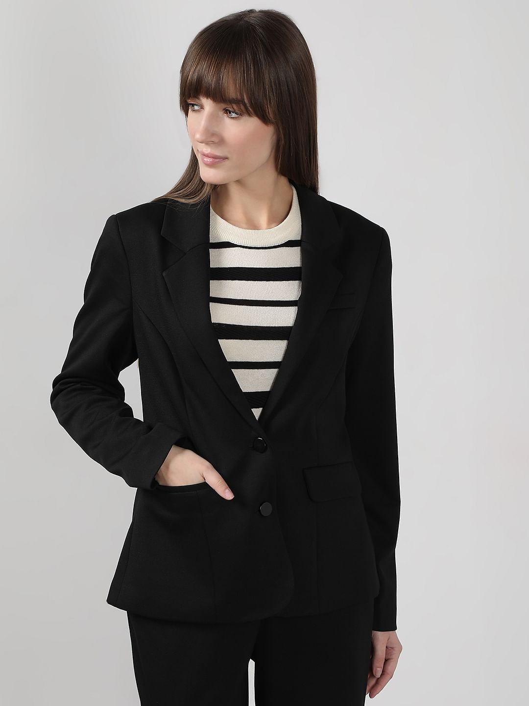 Black Tailored Blazer