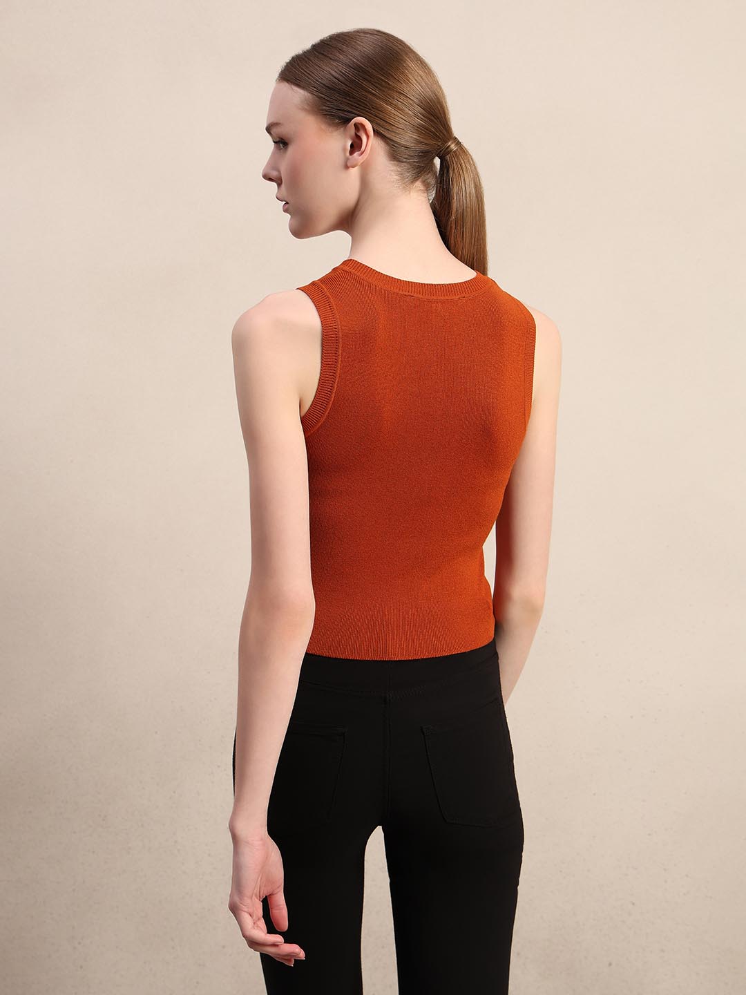 Umber Round Neck Knitted Top