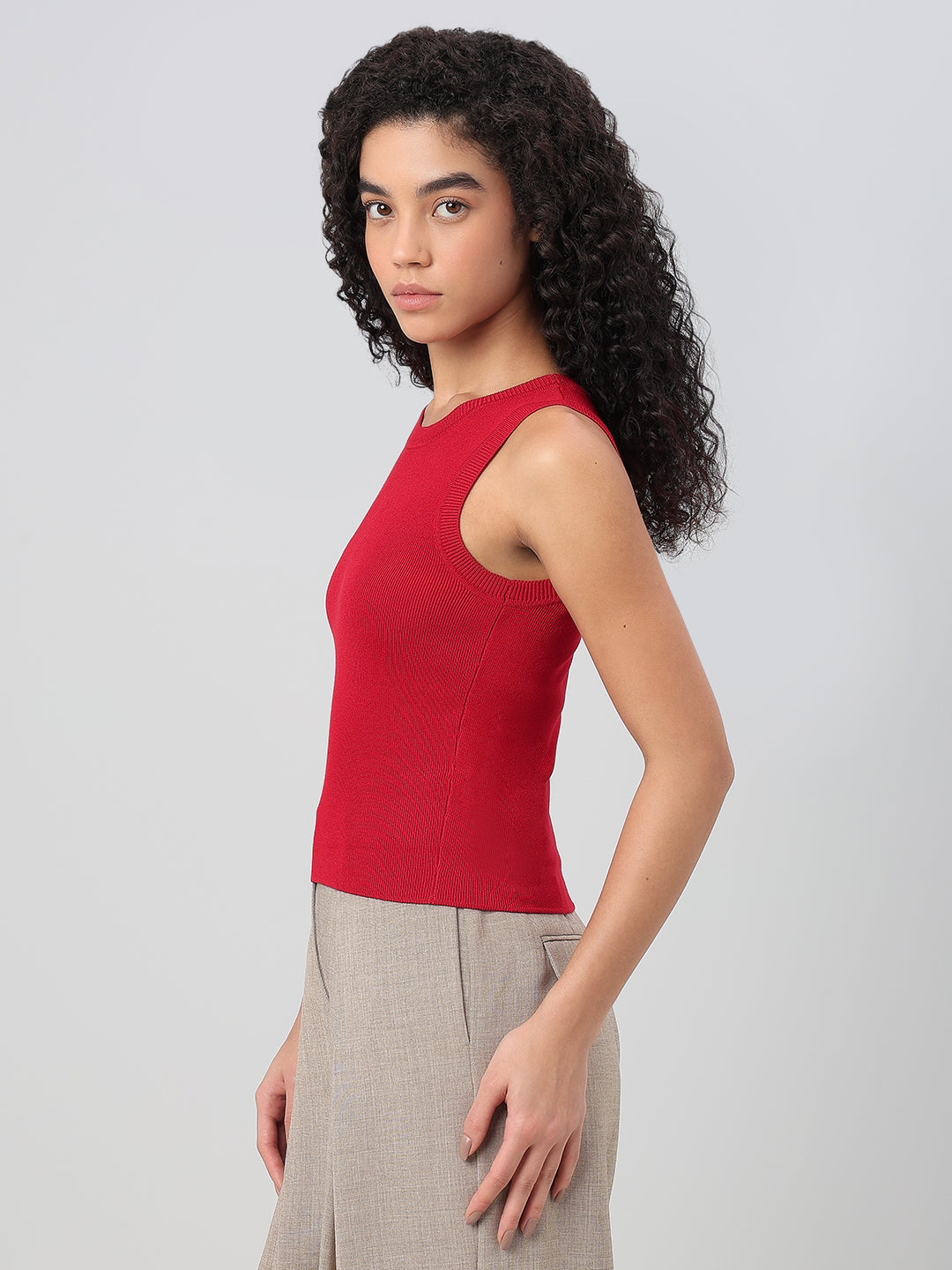 Red Sleeveless Top