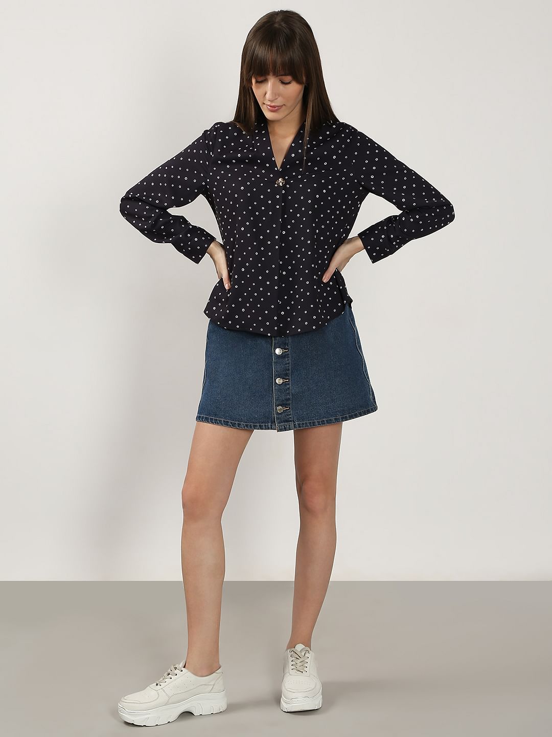 Black Printed V Neck Top