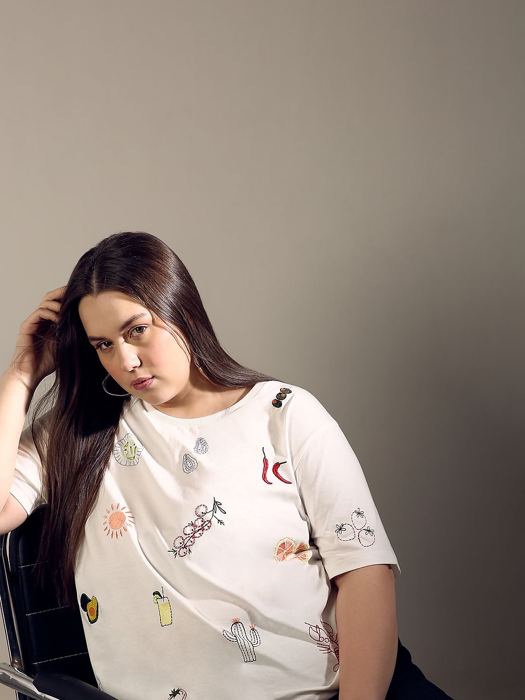 Curve White Printed Cotton T-Shirt