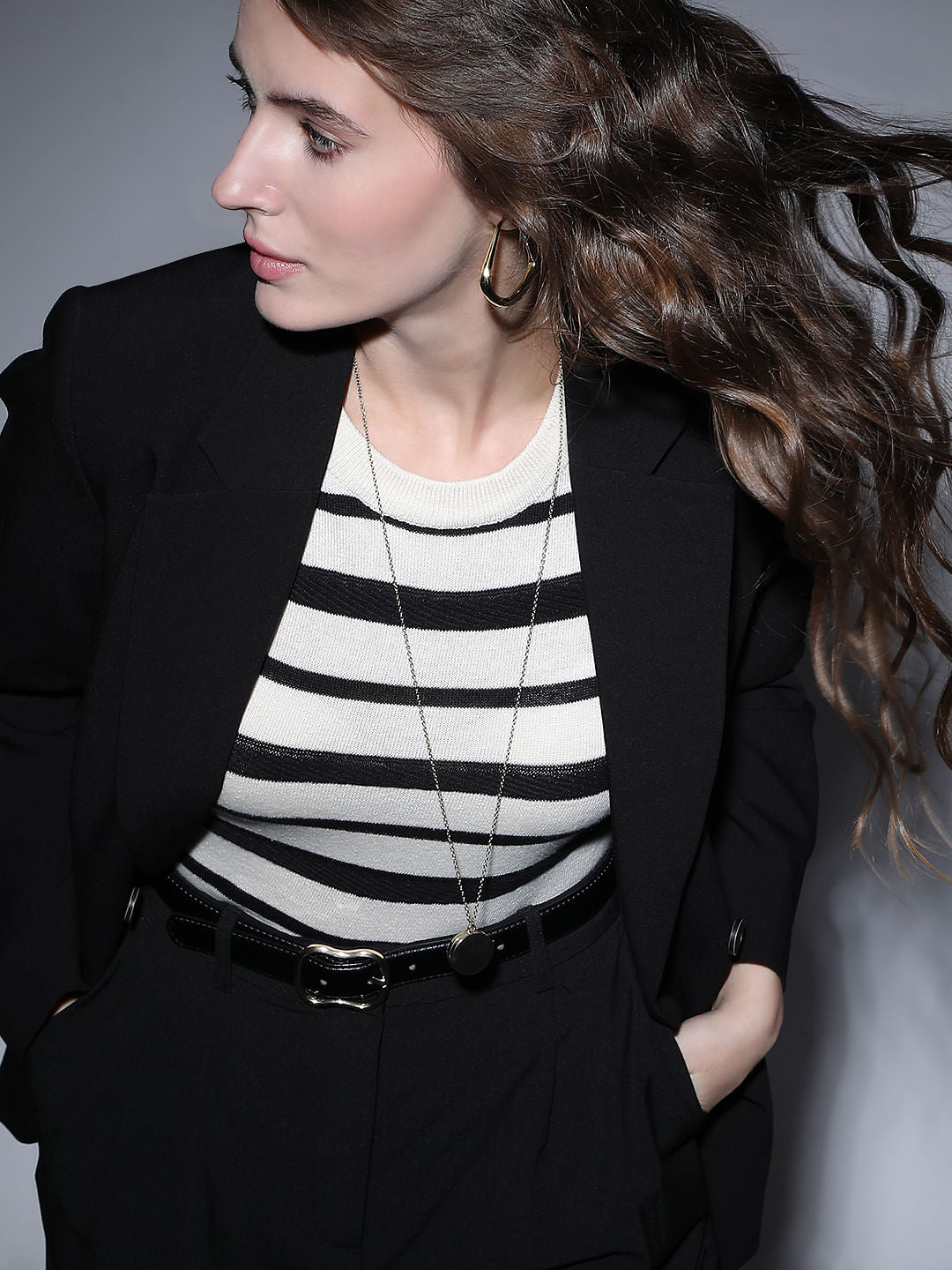 Black & White Striped Knitted Top