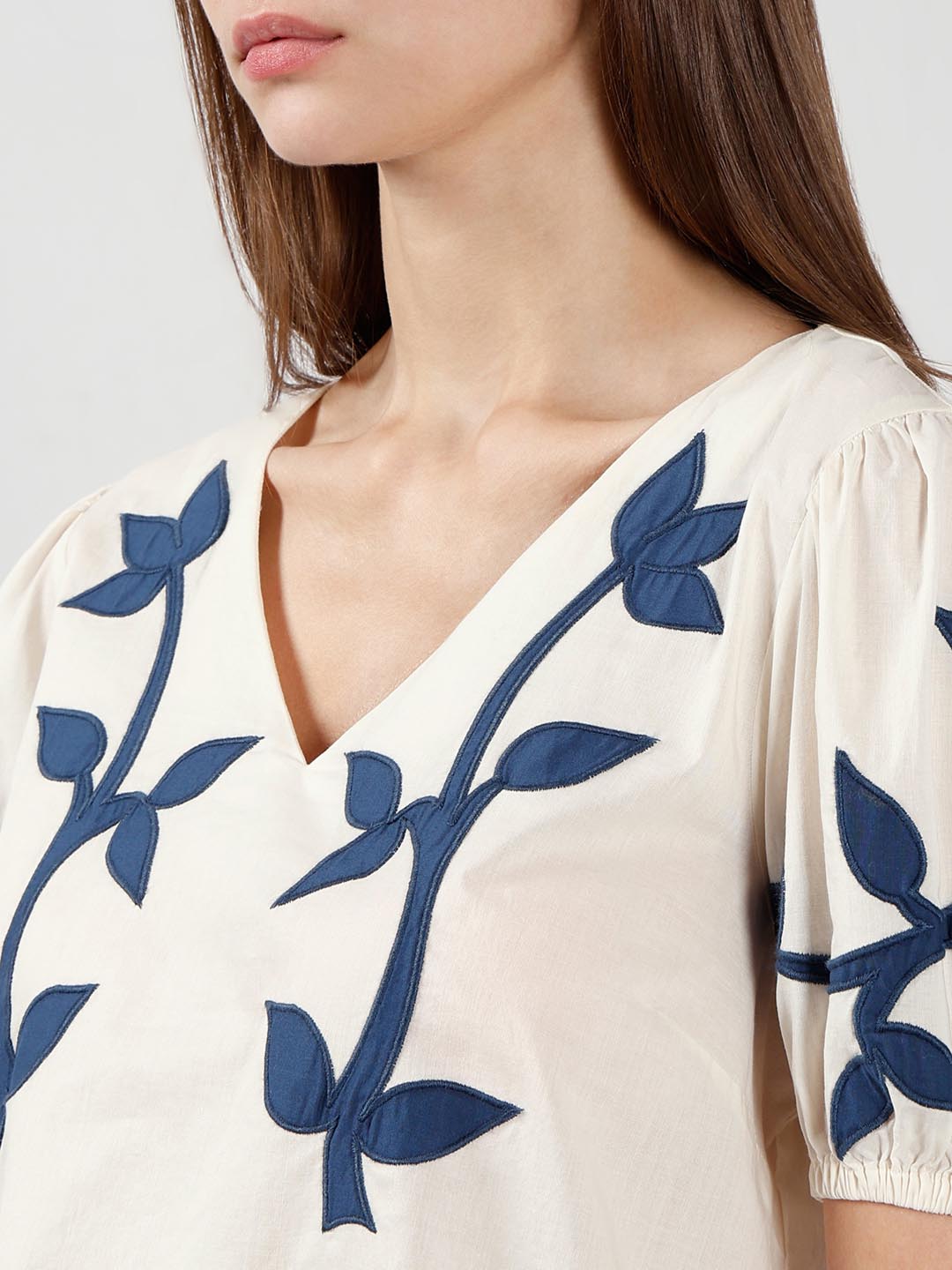 Vero Moda off-White Floral Cotton Top
