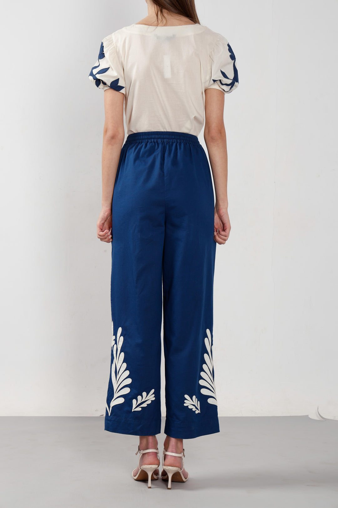 Vero Moda Dark Blue Printed High Rise Pants