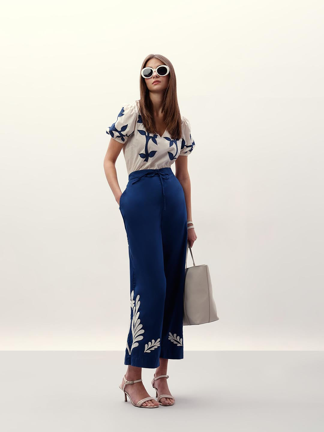 Vero Moda Dark Blue Printed High Rise Pants