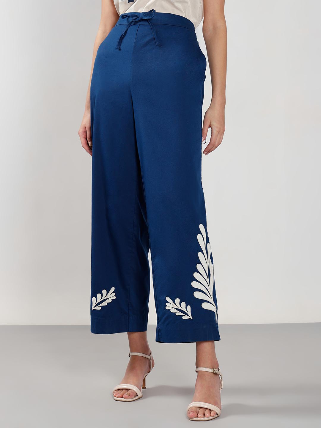 Vero Moda Dark Blue Printed High Rise Pants