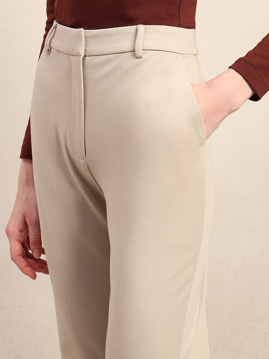 Cropped Bootcut Fit Pants