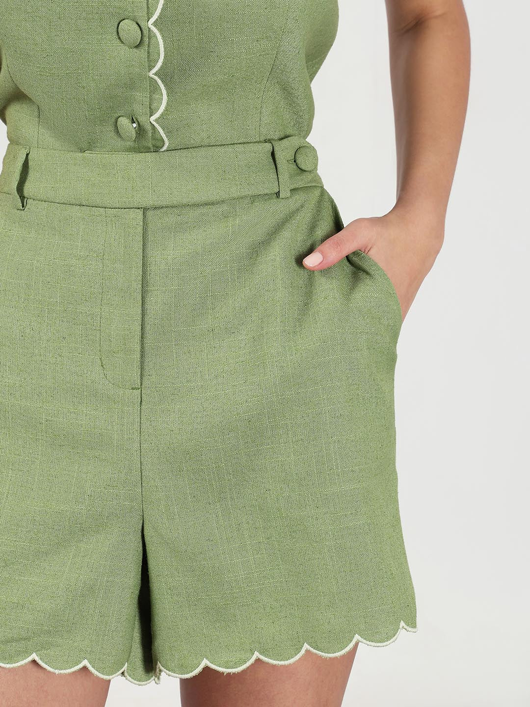 Vero Moda Green Scallop Hem Shorts