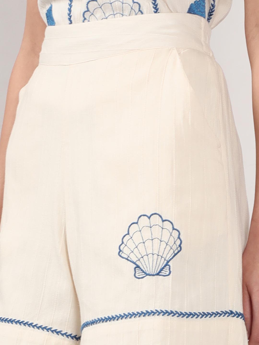 Vero Moda Ecru Embroidered Co-Ord Set Shorts