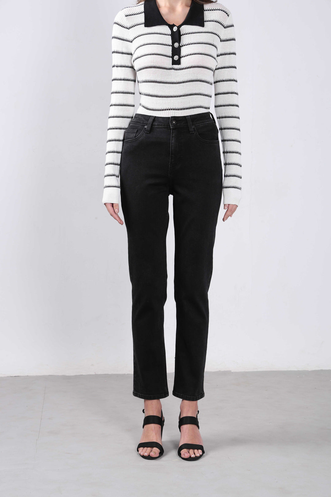 Vero Moda Black Mid Rise Slim Fit Jeans