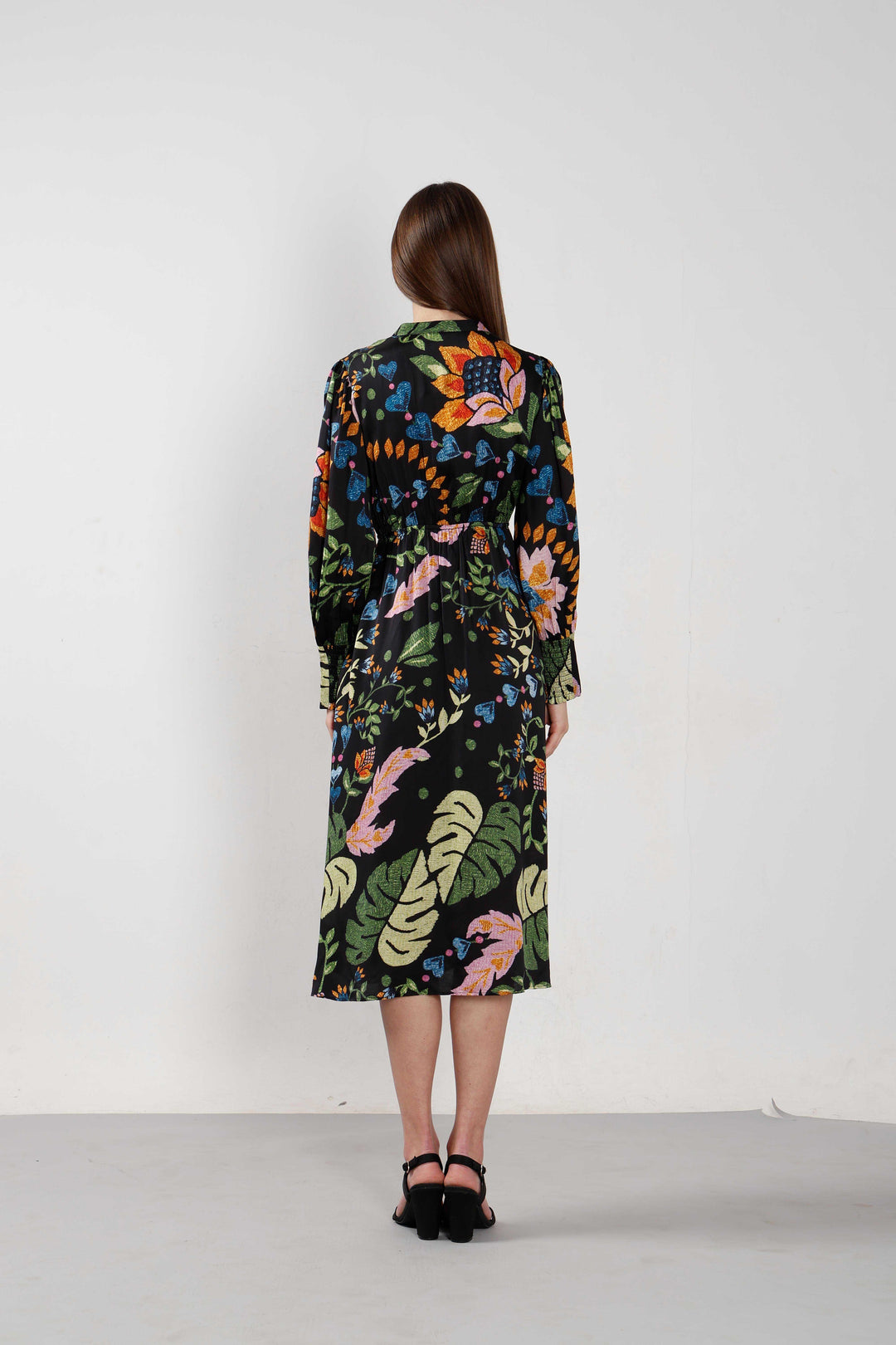 Vero Moda Black Printed Midi Dress