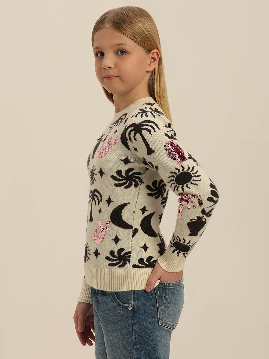 GIRLS Printed Round Neck Sweater