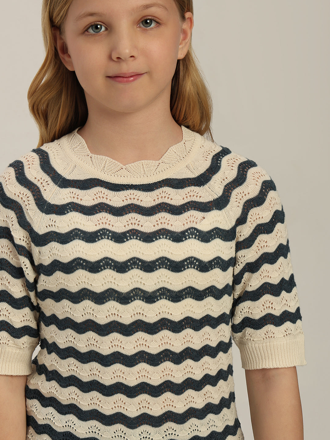 GIRL Striped Pullover