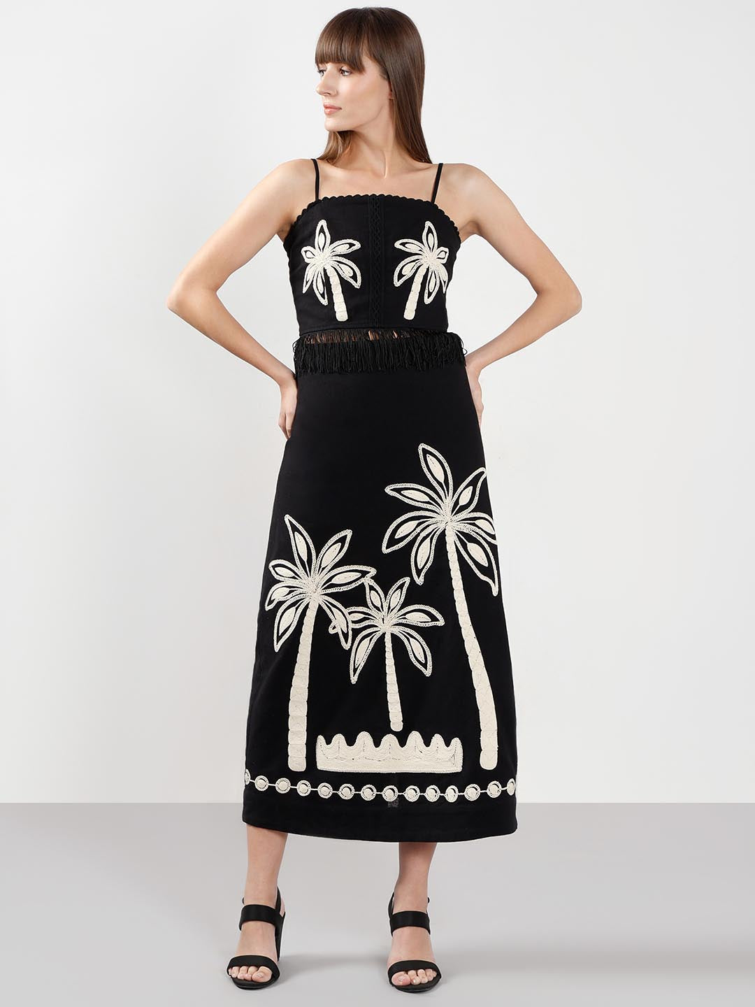 Vero Moda Black Embroidered Cropped Co-Ord Set Top