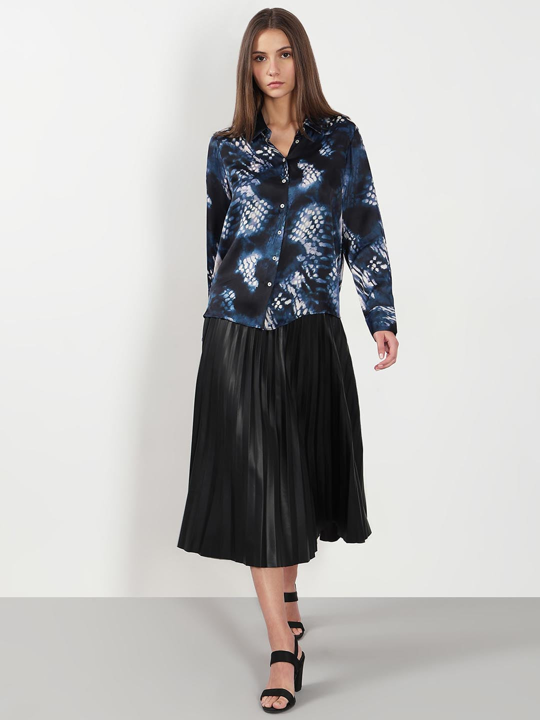 Vero Moda Navy Blue Printed Shirt