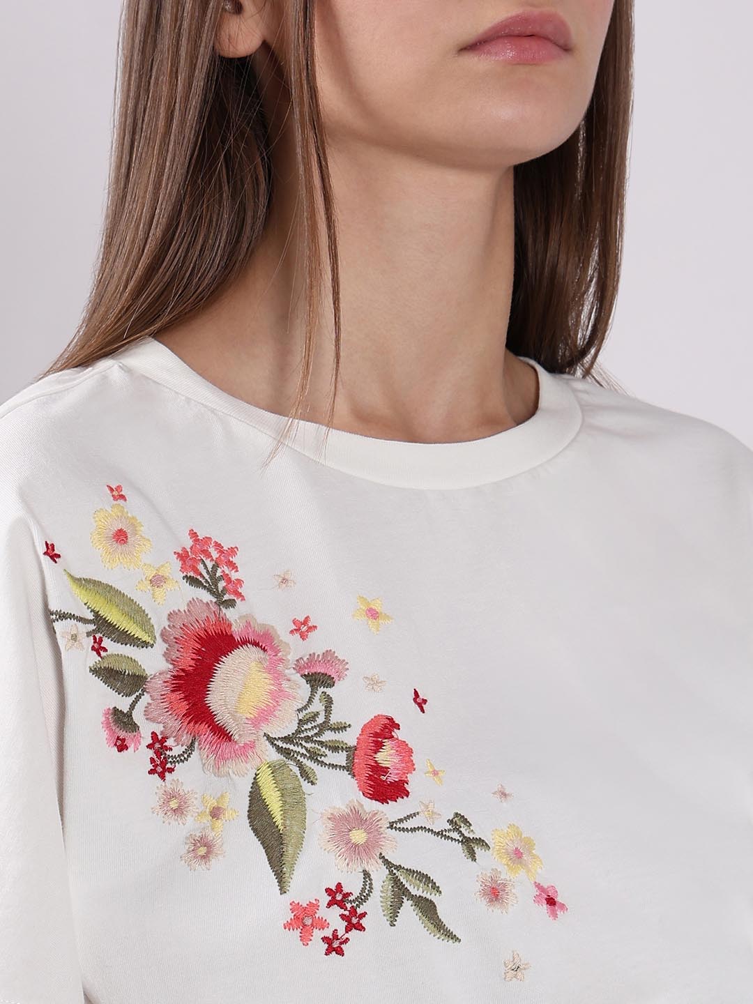 Vero Moda White Embroidered Print T-Shirt