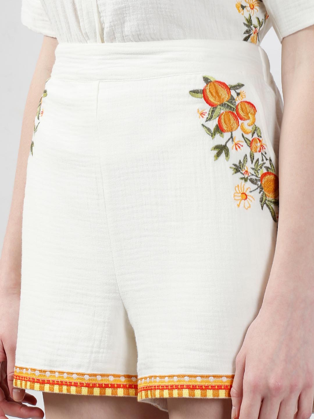 Vero Moda White Embroidered Print Shorts
