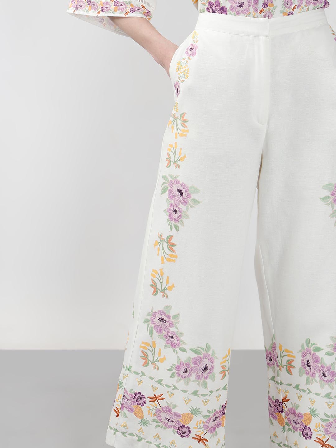 Vero Moda White Floral High Rise Pants