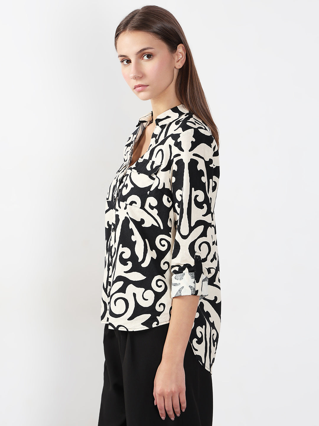 VERO MODA Black & White Printed Shirt