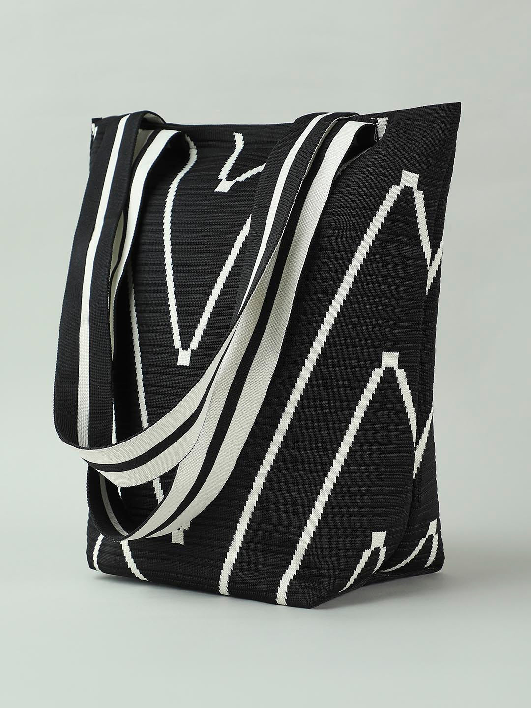 Black Textured Contrast Shoulder Bag