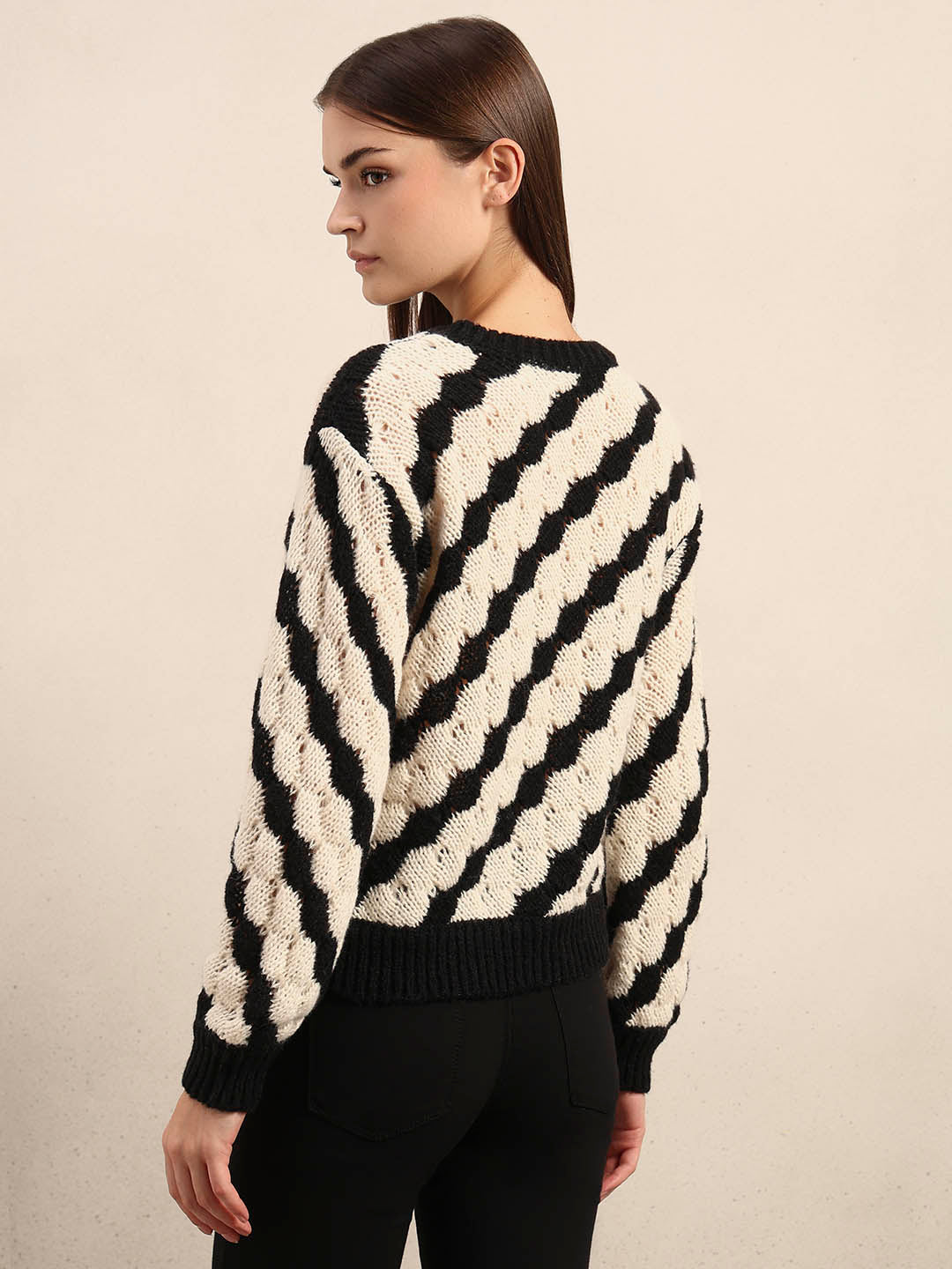 Striped O-Neck Pullover