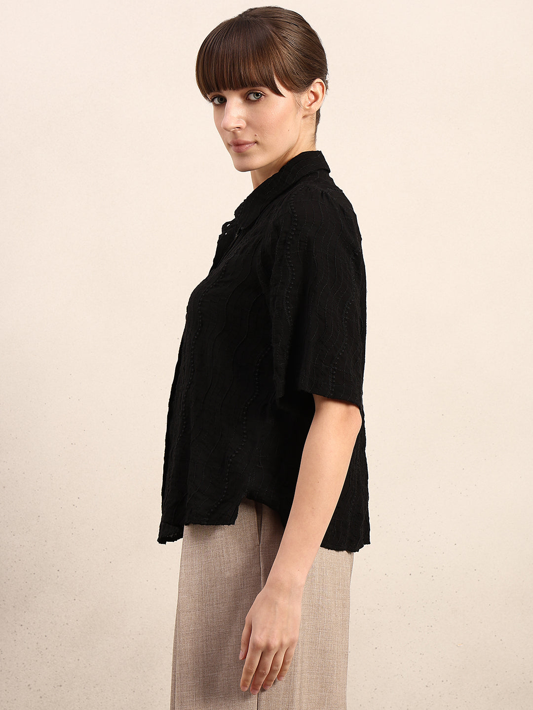 Textured Short Sleeves Shirt