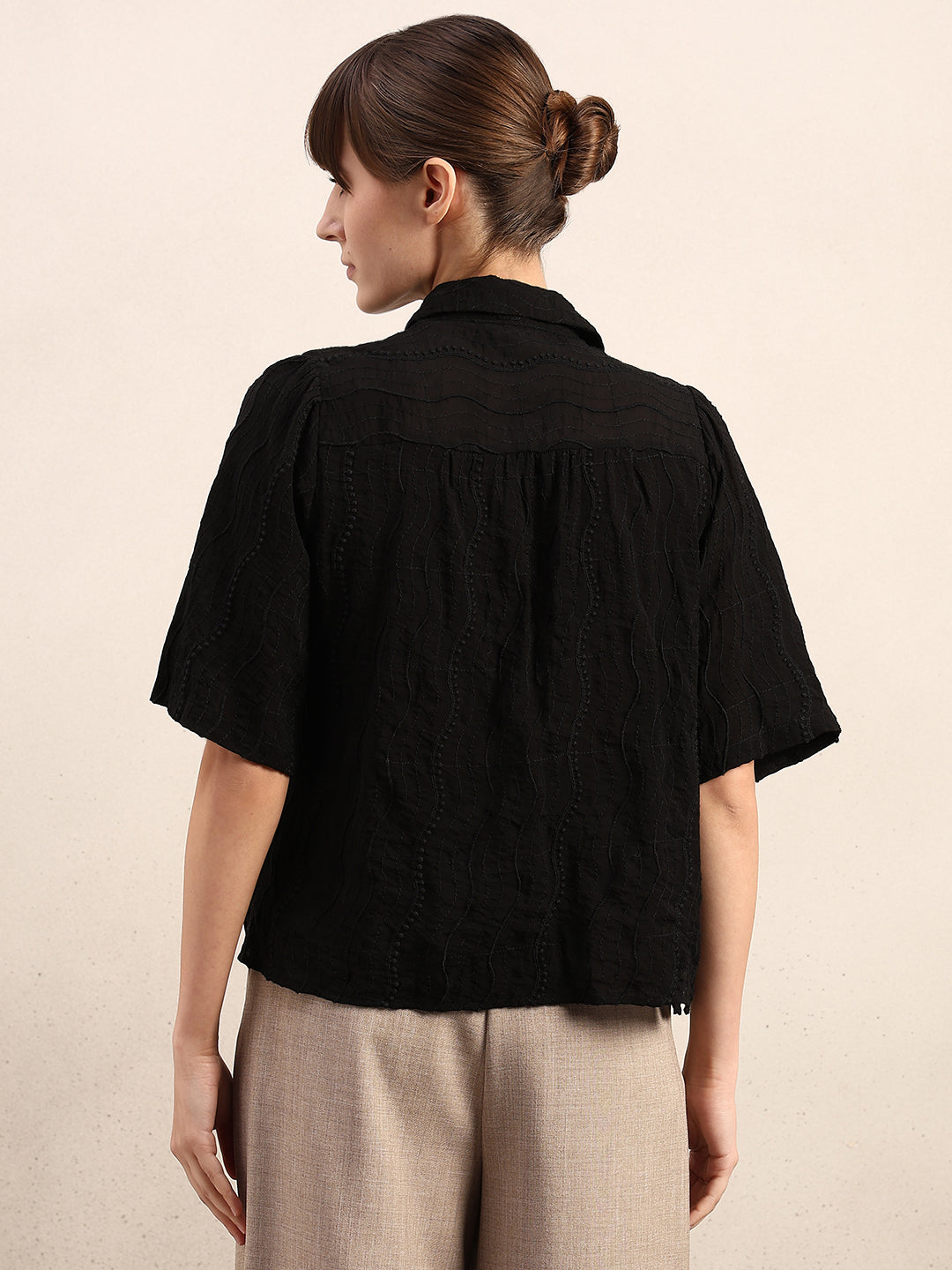 Textured Short Sleeves Shirt