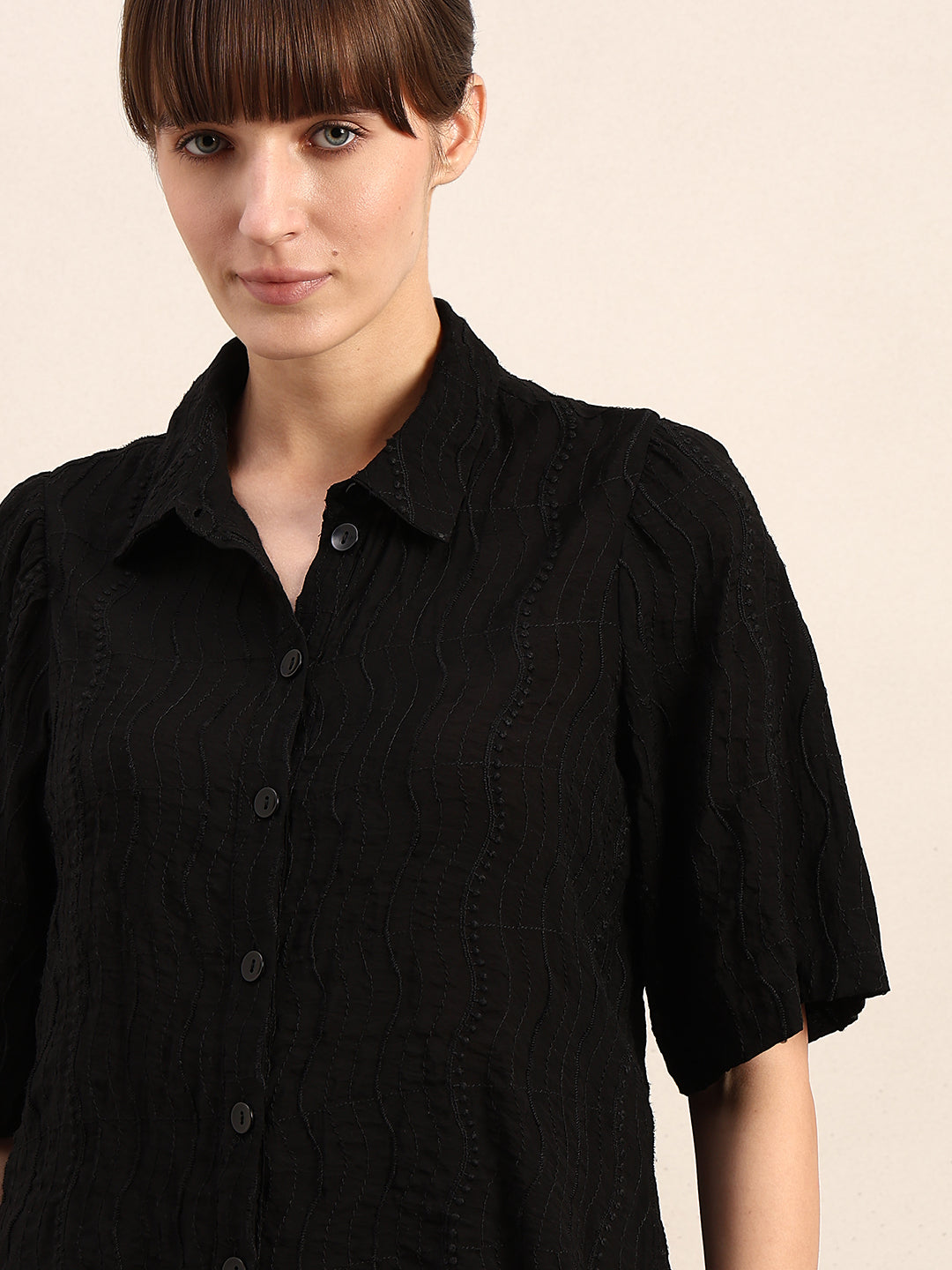 Textured Short Sleeves Shirt