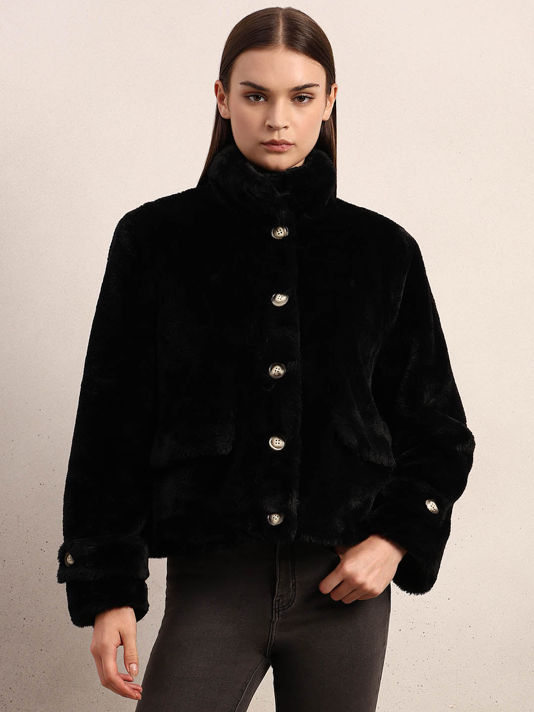 Faux Fur Buttoned Jacket