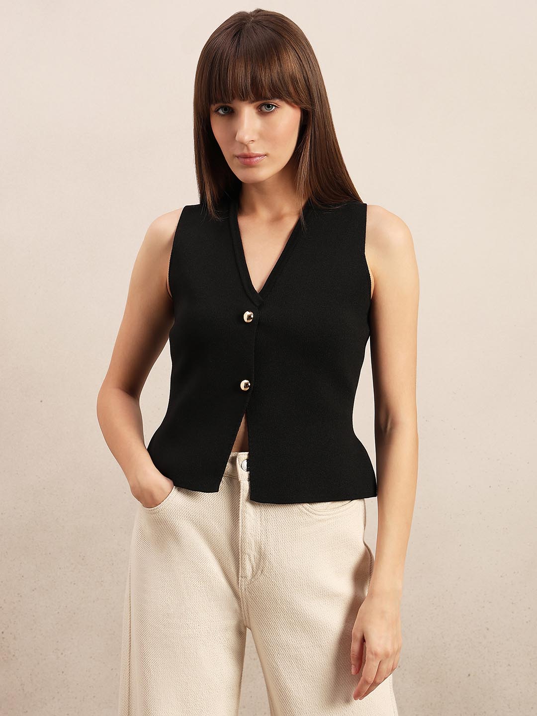 Black Sleeveless Vest