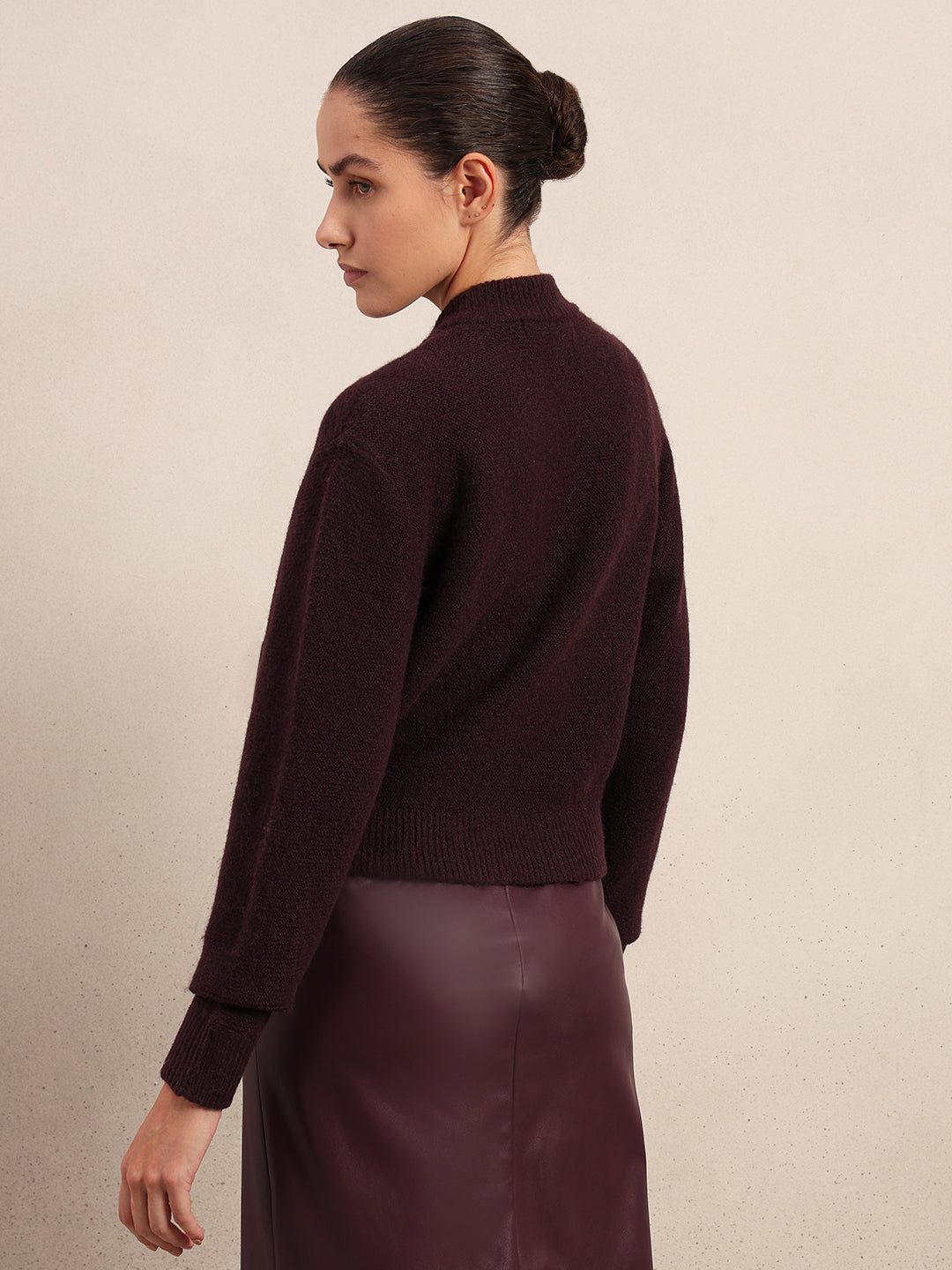 Zip-Up O-Neck Cardigan - Maroon