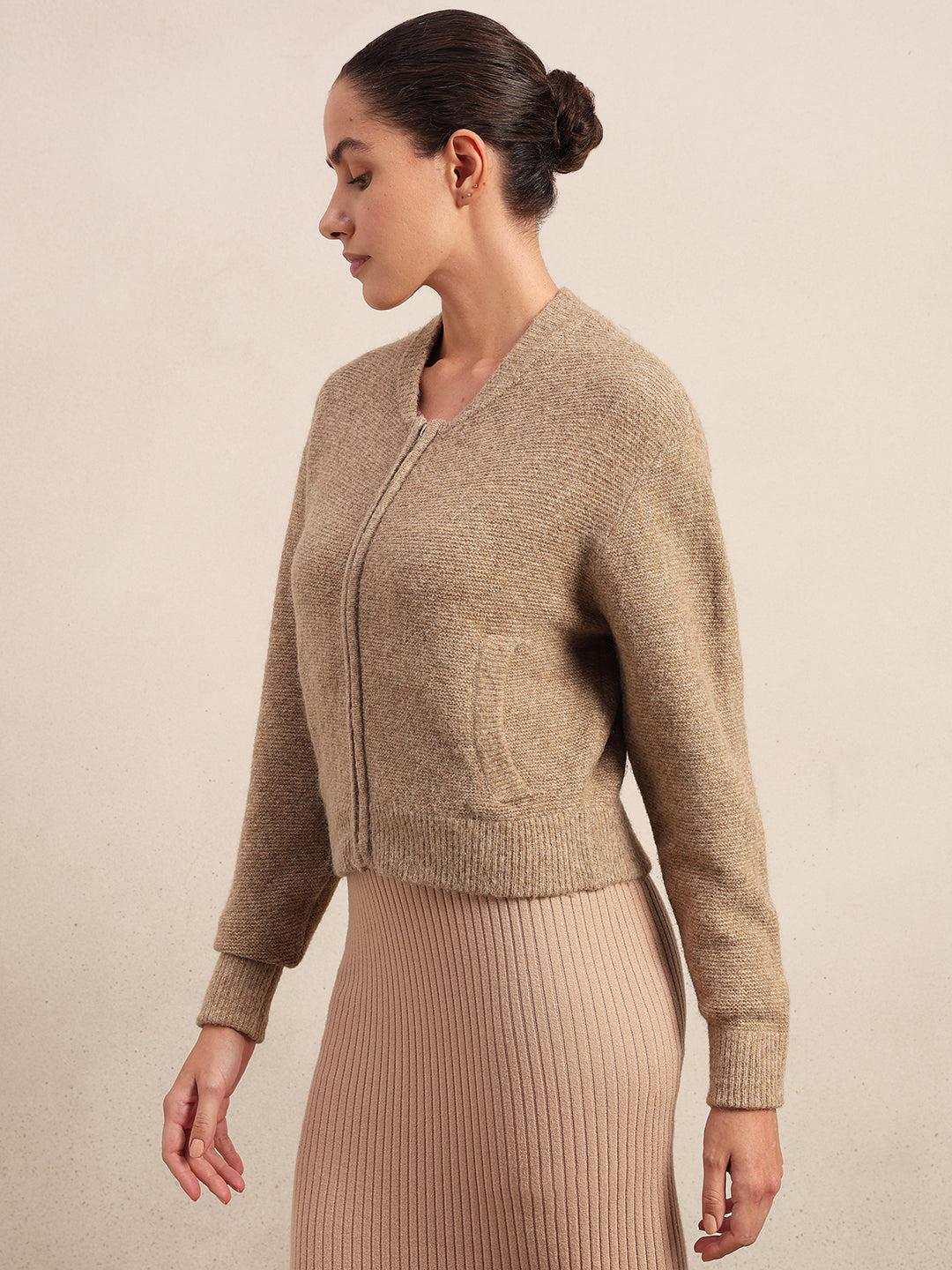 Zip-Up O-Neck Cardigan - Beige