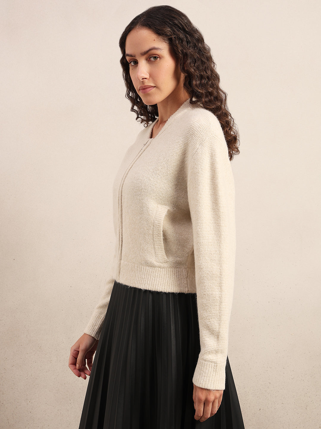 Zip-Up O-Neck Cardigan - Off-White