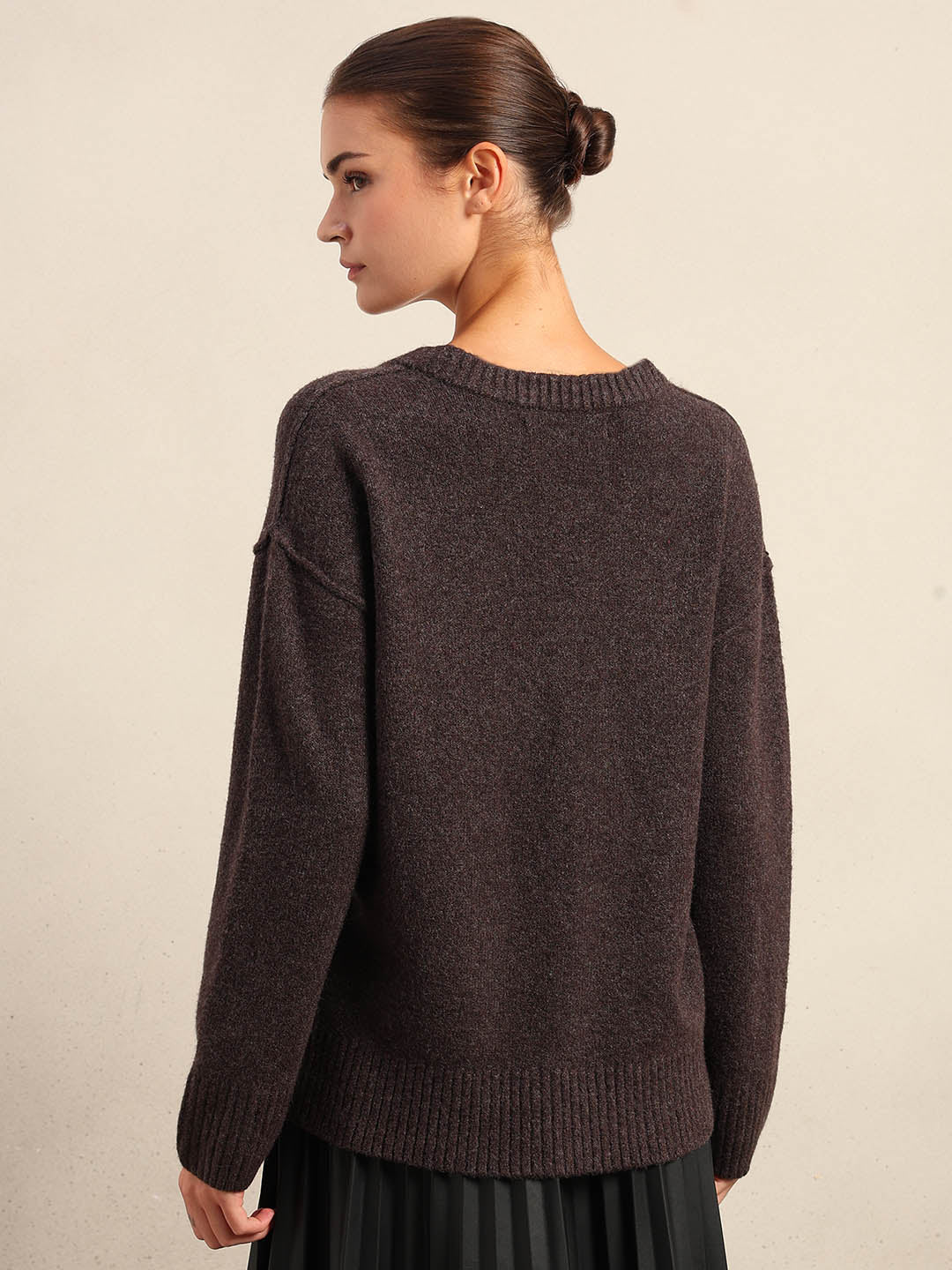 Deep Brown V-Neck Pullover
